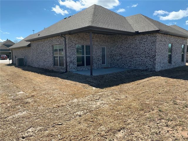 740 Arkansas Black, Bentonville, AR 72712