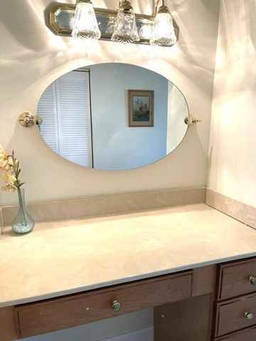 1315 HIGH POINT Way SE B, Delray Beach, FL 33445