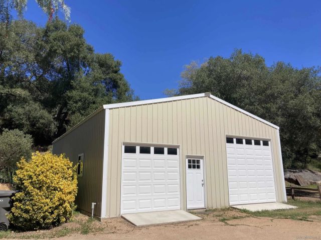 2275 Honey Springs Rd, Jamul, CA 91935