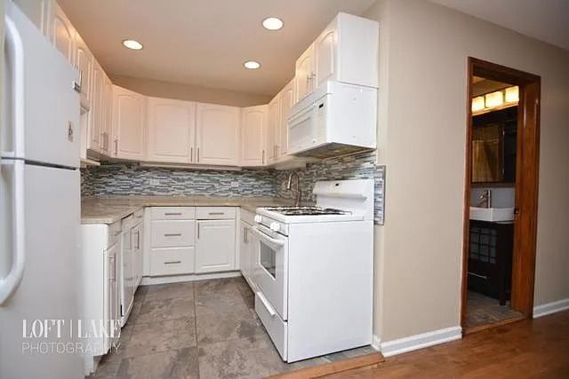 2654 W Schubert Avenue 1E, Chicago, IL 60647