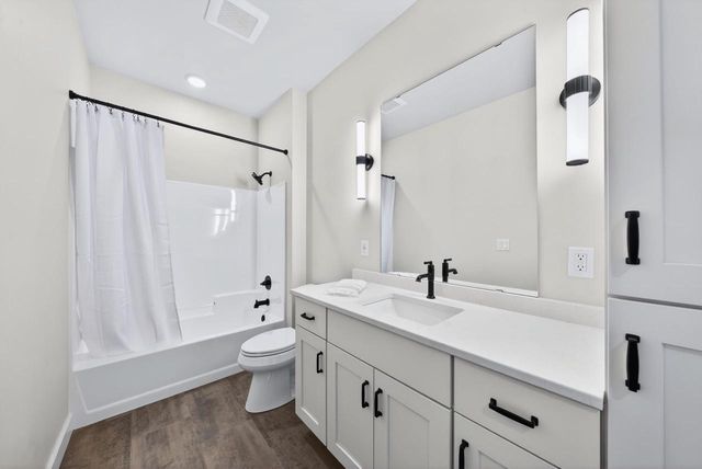 383 N WILSON STREET, Kimberly, WI 54136