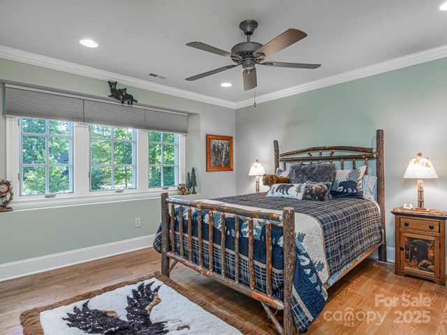 176 Valley Springs Road, Asheville, NC 28803