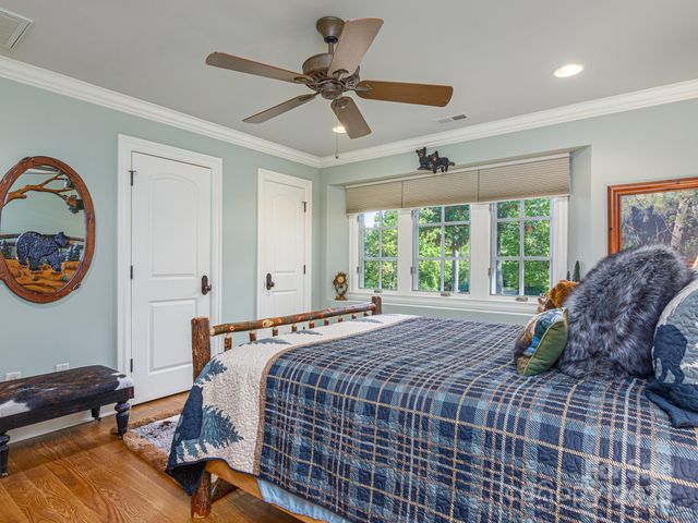 176 Valley Springs Road, Asheville, NC 28803