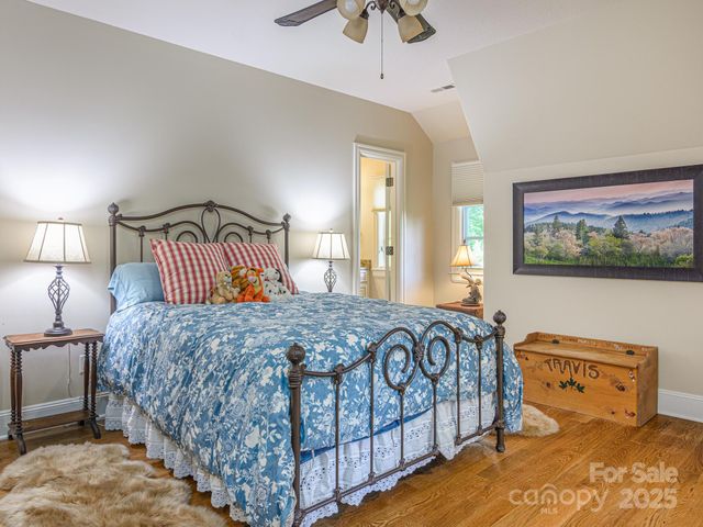176 Valley Springs Road, Asheville, NC 28803