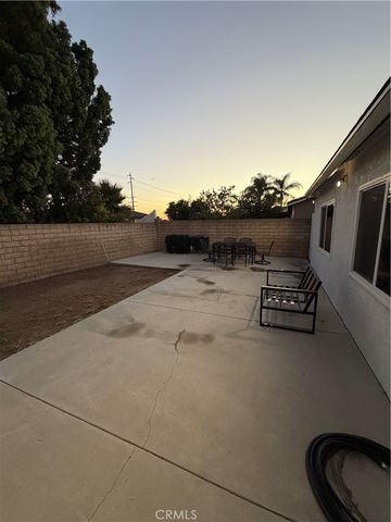 2530 Alden E Alden, Simi Valley, CA 93065
