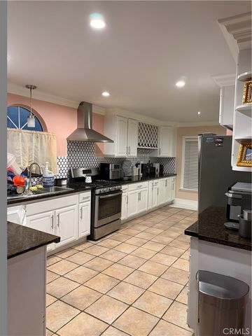 2530 Alden E Alden, Simi Valley, CA 93065