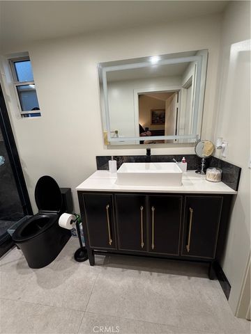 2530 Alden E Alden, Simi Valley, CA 93065