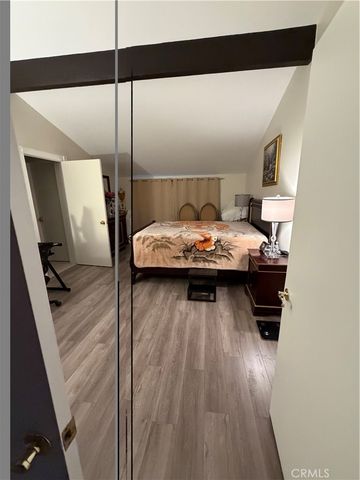 2530 Alden E Alden, Simi Valley, CA 93065
