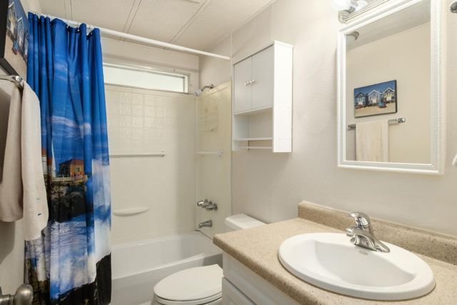 371 Bethel Avenue # 51 SP 51, Sanger, CA 93657