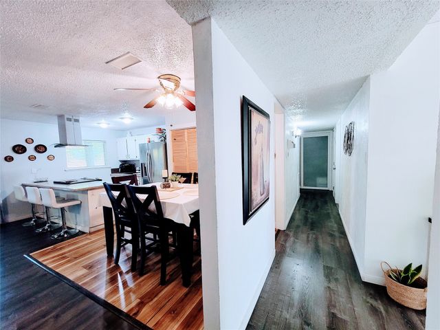 5828 Sidewinder Trail, Fort Worth, TX 76131
