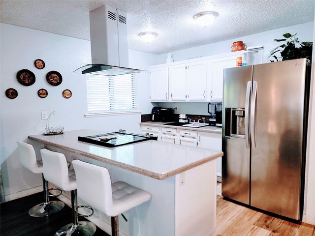 5828 Sidewinder Trail, Fort Worth, TX 76131