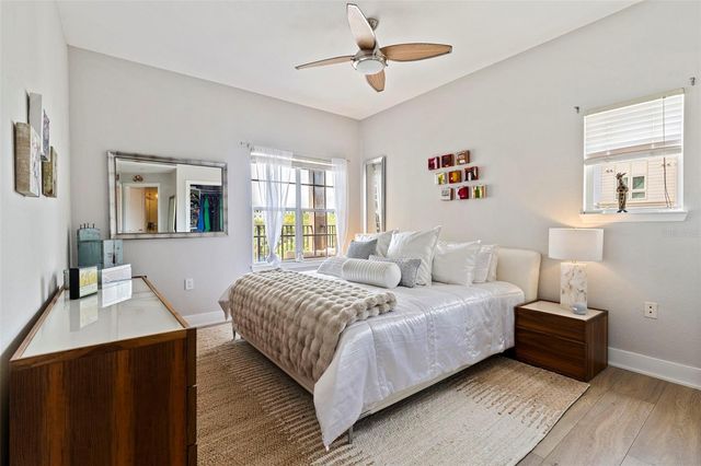 200 4TH AVENUE S 321, St Petersburg, FL 33701