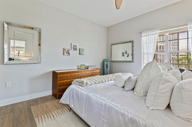 200 4TH AVENUE S 321, St Petersburg, FL 33701