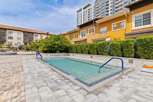 200 4TH AVENUE S 321, St Petersburg, FL 33701