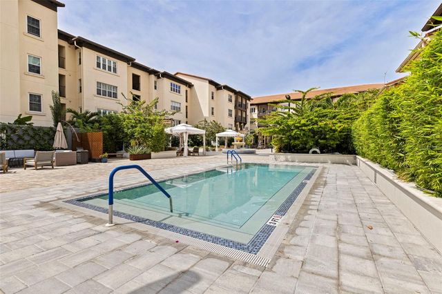 200 4TH AVENUE S 321, St Petersburg, FL 33701