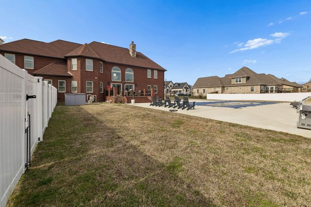 7701 Camelot Lane, Chattanooga, TN 37421