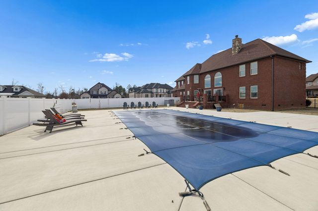 7701 Camelot Lane, Chattanooga, TN 37421