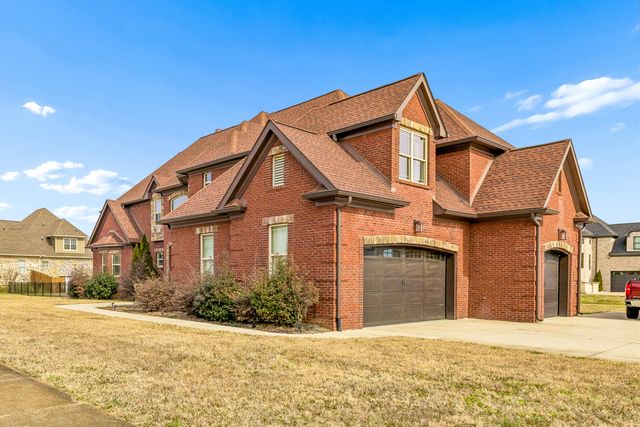 7701 Camelot Lane, Chattanooga, TN 37421
