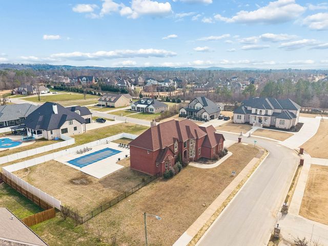7701 Camelot Lane, Chattanooga, TN 37421