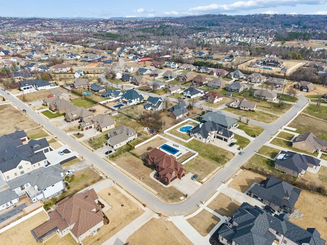7701 Camelot Lane, Chattanooga, TN 37421