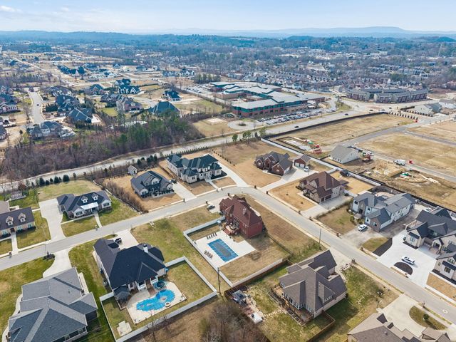 7701 Camelot Lane, Chattanooga, TN 37421
