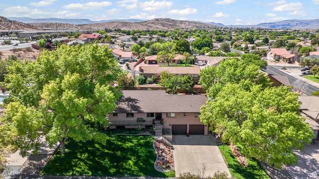 3016 S SWEETGUM CIR, St. George, UT 84790