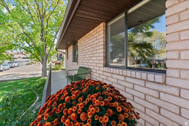 3016 S SWEETGUM CIR, St. George, UT 84790