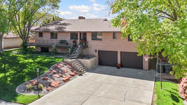 3016 S SWEETGUM CIR, St. George, UT 84790