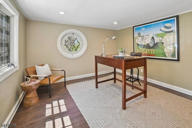 11 HAWTHORNE ROAD, Millburn Twp., NJ 07078