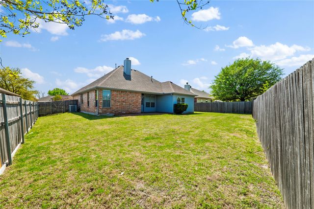 1404 Rain Tree Drive, Wylie, TX 75098