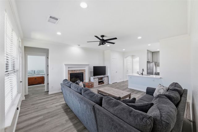 1404 Rain Tree Drive, Wylie, TX 75098