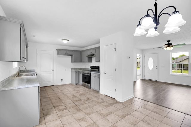 307 Shadow Dr, Shelbyville, TN 37160