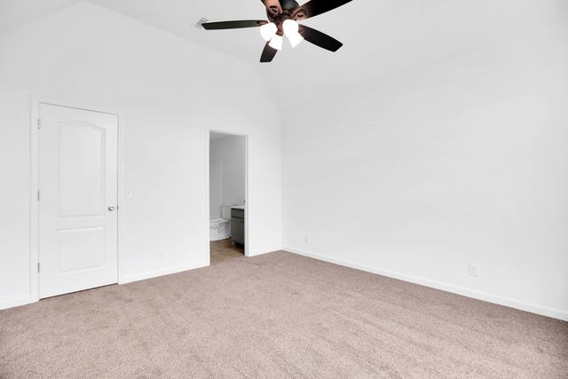 307 Shadow Dr, Shelbyville, TN 37160