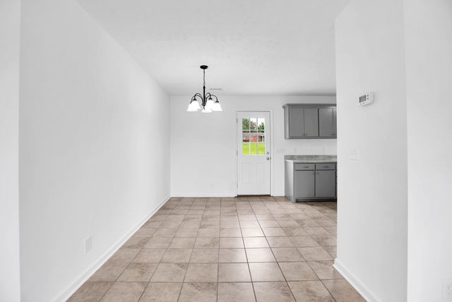 307 Shadow Dr, Shelbyville, TN 37160