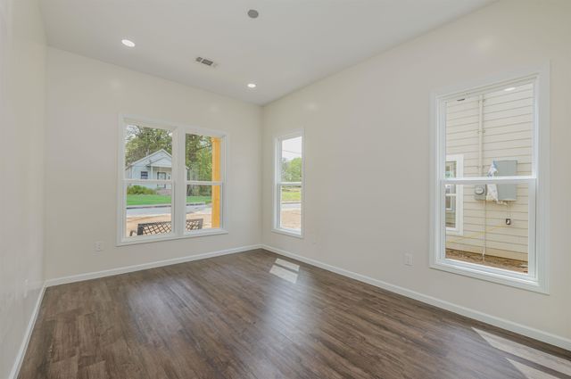 1061 SHAW PL, Memphis, TN 38126