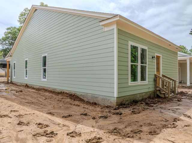 1061 SHAW PL, Memphis, TN 38126