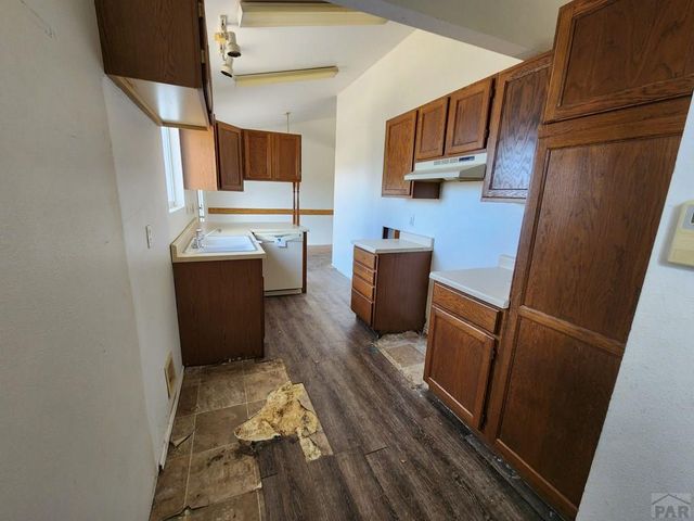 659 S Camrose Dr, Pueblo, CO 81007