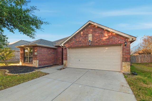 207 Commonwealth Circle, Waxahachie, TX 75165