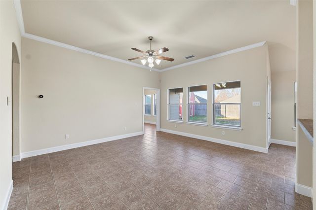 207 Commonwealth Circle, Waxahachie, TX 75165