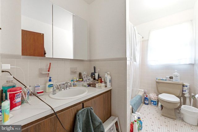 327 SYKESVILLE RD, Williamstown, NJ 08094