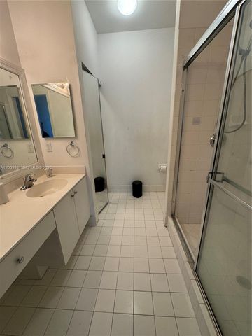 669 NW 42nd Ave, Plantation, FL 33317