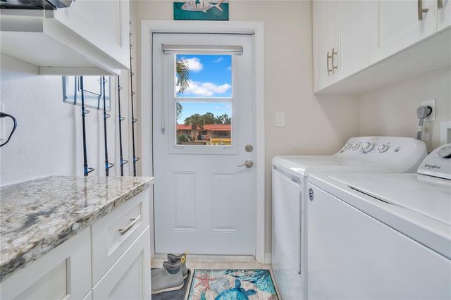 9519 AZURE COVE, Bradenton, FL 34210