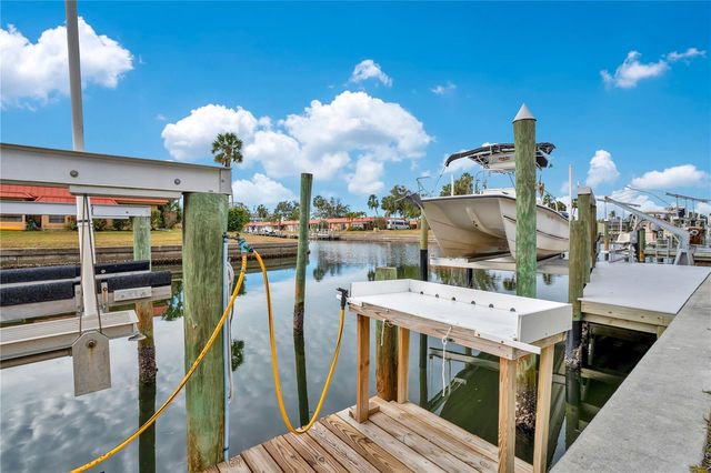 9519 AZURE COVE, Bradenton, FL 34210