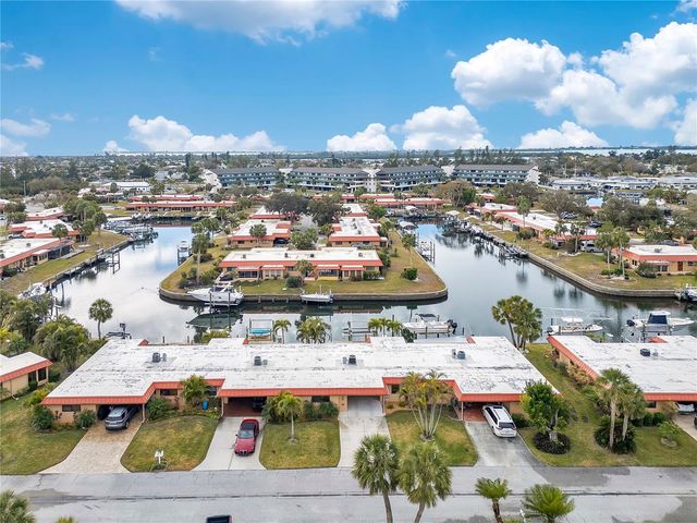 9519 AZURE COVE, Bradenton, FL 34210