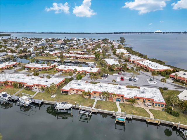 9519 AZURE COVE, Bradenton, FL 34210