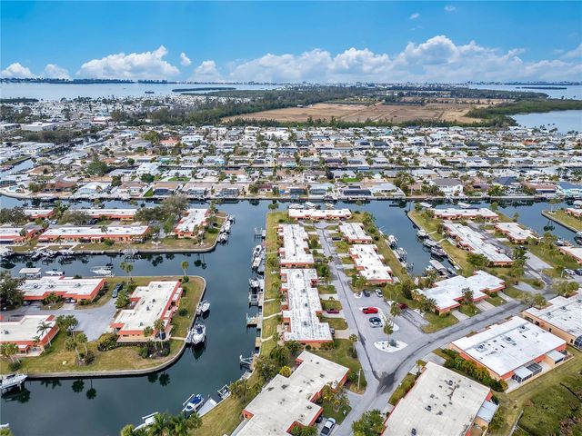 9519 AZURE COVE, Bradenton, FL 34210