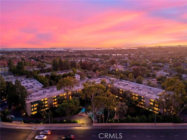 576 N Bellflower 101, Long Beach, CA 90814