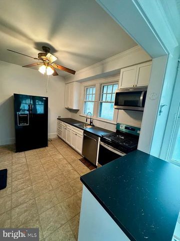 2628 LANGSTON BLVD, Arlington, VA 22201