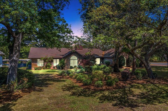 100 Sunset Cove, Niceville, FL 32578