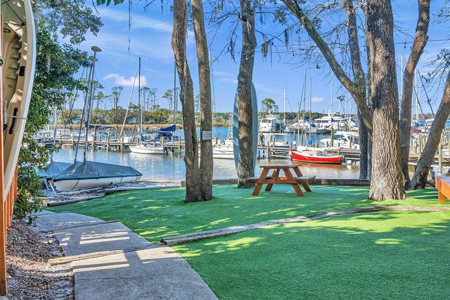100 Sunset Cove, Niceville, FL 32578